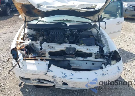 2002 Mercury Sable Gs from USA, damaged, VIN 1MEFM50U22G633512